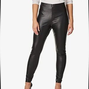 Hue Croco Leatherette High Rise Leggings size Large, black